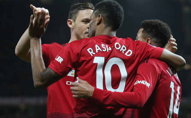 胜利的背后 胜利的背后